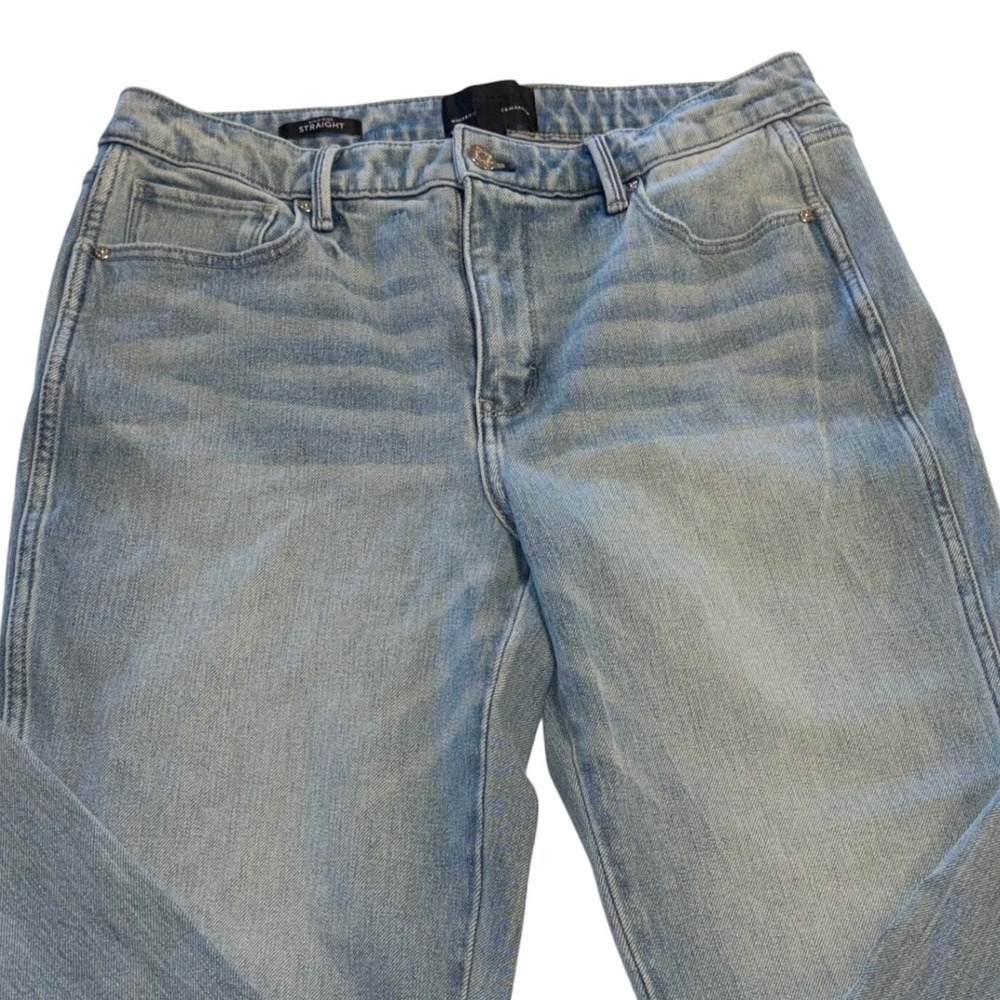 White House Black Market WHBM | 10 L | High-Rise Straight Leg Light Wash Jeans‎